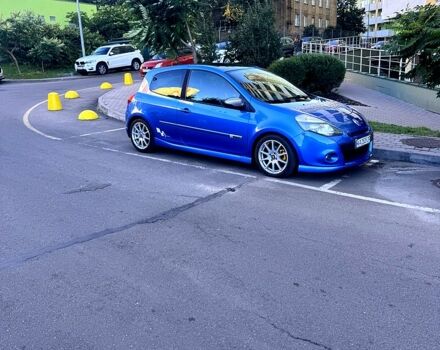 Синий Рено Клио, объемом двигателя 1.6 л и пробегом 192 тыс. км за 7000 $, фото 4 на Automoto.ua