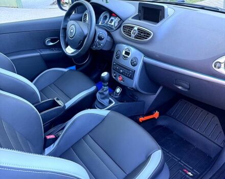 Синий Рено Клио, объемом двигателя 1.6 л и пробегом 192 тыс. км за 7000 $, фото 9 на Automoto.ua