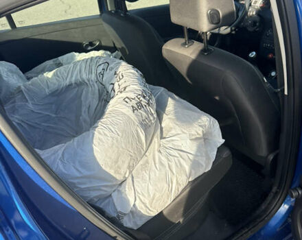 Синий Рено Клио, объемом двигателя 1.15 л и пробегом 195 тыс. км за 4900 $, фото 23 на Automoto.ua