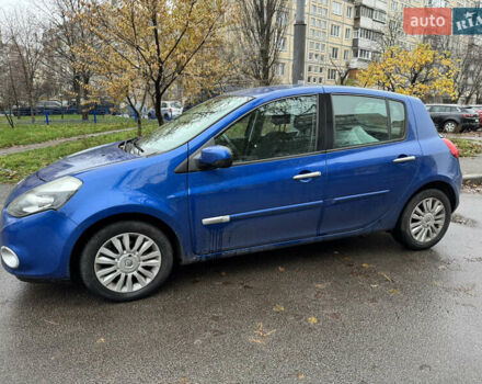 Синий Рено Клио, объемом двигателя 1.2 л и пробегом 195 тыс. км за 4900 $, фото 3 на Automoto.ua