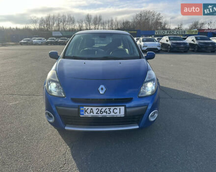 Синий Рено Клио, объемом двигателя 1.15 л и пробегом 195 тыс. км за 4900 $, фото 1 на Automoto.ua