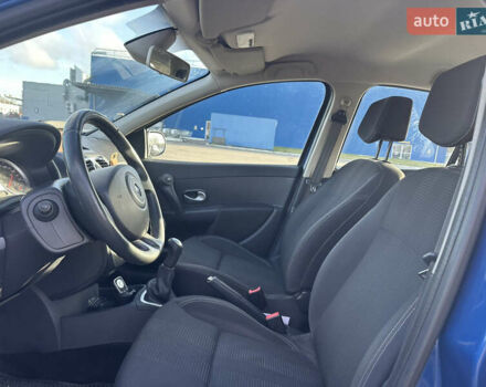 Синий Рено Клио, объемом двигателя 1.15 л и пробегом 195 тыс. км за 4900 $, фото 19 на Automoto.ua