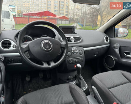 Синий Рено Клио, объемом двигателя 1.2 л и пробегом 195 тыс. км за 4900 $, фото 20 на Automoto.ua
