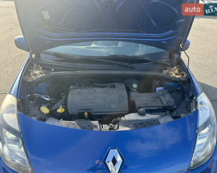 Синий Рено Клио, объемом двигателя 1.15 л и пробегом 195 тыс. км за 4900 $, фото 27 на Automoto.ua