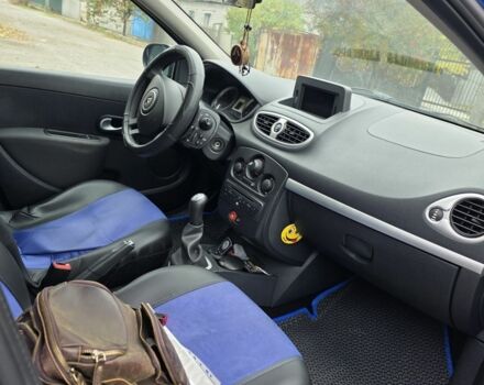 Синий Рено Клио, объемом двигателя 1.1 л и пробегом 179 тыс. км за 5600 $, фото 11 на Automoto.ua