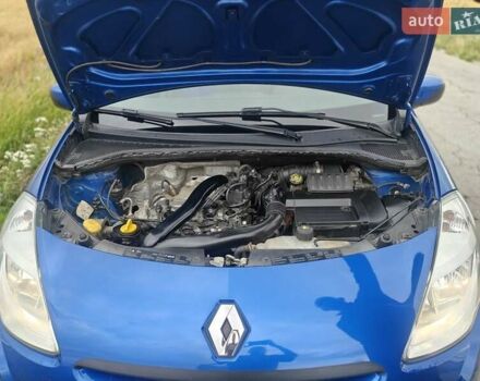 Синий Рено Клио, объемом двигателя 1.15 л и пробегом 178 тыс. км за 6500 $, фото 18 на Automoto.ua