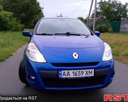 Синий Рено Клио, объемом двигателя 1.1 л и пробегом 239 тыс. км за 5200 $, фото 1 на Automoto.ua
