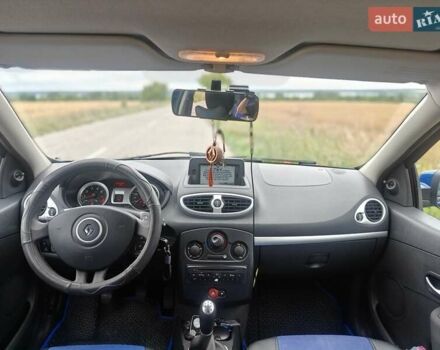 Синий Рено Клио, объемом двигателя 1.15 л и пробегом 178 тыс. км за 6500 $, фото 15 на Automoto.ua