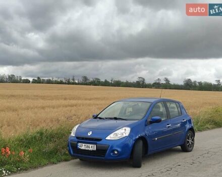 Синий Рено Клио, объемом двигателя 1.15 л и пробегом 178 тыс. км за 6500 $, фото 5 на Automoto.ua