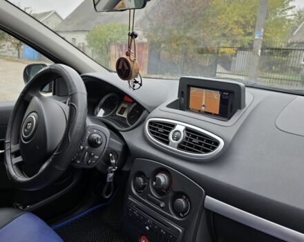 Синий Рено Клио, объемом двигателя 1.1 л и пробегом 179 тыс. км за 5600 $, фото 9 на Automoto.ua