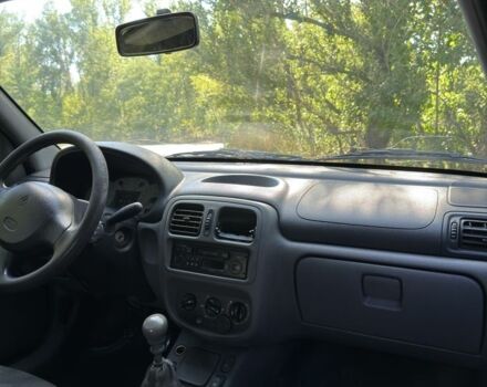 Синий Рено Клио, объемом двигателя 1.4 л и пробегом 286 тыс. км за 2500 $, фото 14 на Automoto.ua