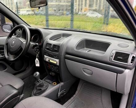 Синій Рено Кліо, об'ємом двигуна 1.4 л та пробігом 168 тис. км за 2950 $, фото 16 на Automoto.ua