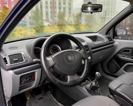 Синій Рено Кліо, об'ємом двигуна 1.4 л та пробігом 168 тис. км за 2950 $, фото 8 на Automoto.ua