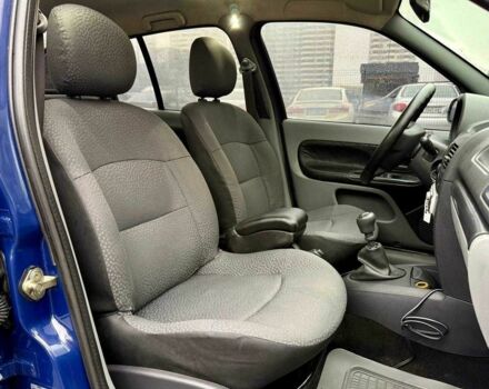 Синій Рено Кліо, об'ємом двигуна 1.4 л та пробігом 168 тис. км за 2950 $, фото 17 на Automoto.ua