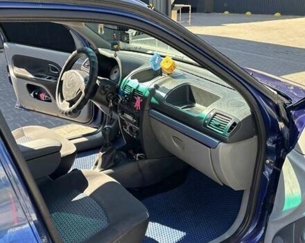 Синий Рено Клио, объемом двигателя 1.4 л и пробегом 2 тыс. км за 3500 $, фото 4 на Automoto.ua