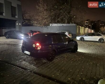 Синий Рено Клио, объемом двигателя 1.4 л и пробегом 2 тыс. км за 3500 $, фото 19 на Automoto.ua