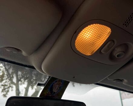 Синій Рено Кліо, об'ємом двигуна 1.4 л та пробігом 211 тис. км за 3400 $, фото 16 на Automoto.ua