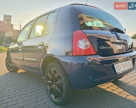 Синий Рено Клио, объемом двигателя 1.2 л и пробегом 295 тыс. км за 2999 $, фото 4 на Automoto.ua