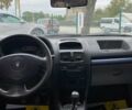 Синій Рено Кліо, об'ємом двигуна 1.4 л та пробігом 211 тис. км за 3400 $, фото 8 на Automoto.ua