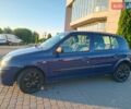 Синий Рено Клио, объемом двигателя 1.2 л и пробегом 295 тыс. км за 2999 $, фото 2 на Automoto.ua