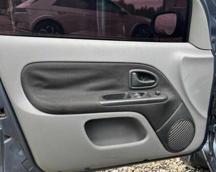 Синій Рено Кліо, об'ємом двигуна 1.4 л та пробігом 211 тис. км за 3400 $, фото 22 на Automoto.ua