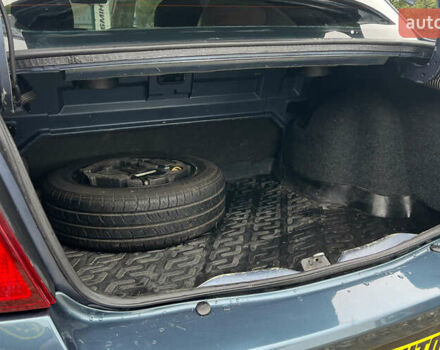 Синій Рено Кліо, об'ємом двигуна 1.39 л та пробігом 211 тис. км за 3400 $, фото 26 на Automoto.ua