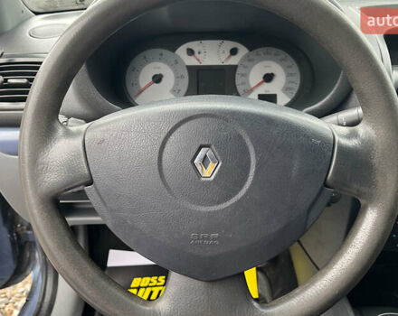 Синій Рено Кліо, об'ємом двигуна 1.39 л та пробігом 211 тис. км за 3400 $, фото 10 на Automoto.ua