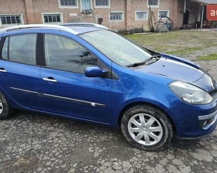 Синий Рено Клио, объемом двигателя 1.5 л и пробегом 296 тыс. км за 5600 $, фото 2 на Automoto.ua