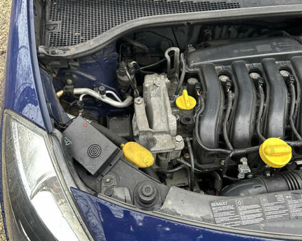 Синий Рено Клио, объемом двигателя 1.6 л и пробегом 137 тыс. км за 5700 $, фото 28 на Automoto.ua