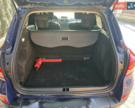 Синий Рено Клио, объемом двигателя 1.5 л и пробегом 225 тыс. км за 4299 $, фото 14 на Automoto.ua