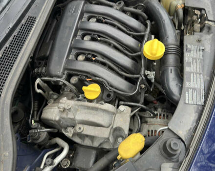 Синий Рено Клио, объемом двигателя 1.6 л и пробегом 137 тыс. км за 6000 $, фото 28 на Automoto.ua