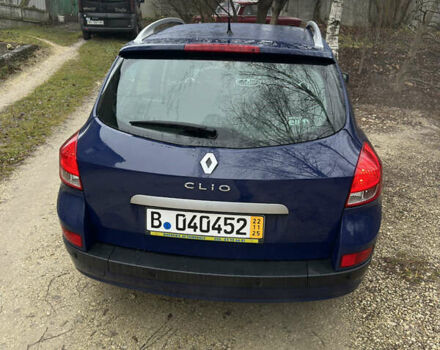 Синий Рено Клио, объемом двигателя 1.6 л и пробегом 137 тыс. км за 5700 $, фото 9 на Automoto.ua