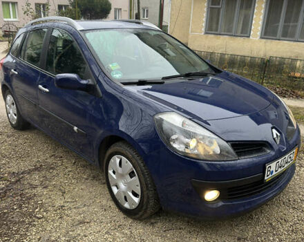 Синий Рено Клио, объемом двигателя 1.6 л и пробегом 137 тыс. км за 6000 $, фото 5 на Automoto.ua