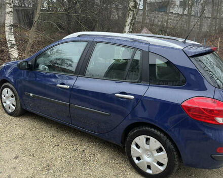 Синий Рено Клио, объемом двигателя 1.6 л и пробегом 137 тыс. км за 5700 $, фото 14 на Automoto.ua