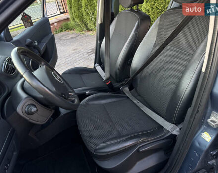 Синий Рено Клио, объемом двигателя 1.6 л и пробегом 183 тыс. км за 5900 $, фото 33 на Automoto.ua
