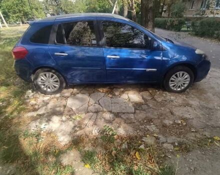 Синий Рено Клио, объемом двигателя 1.6 л и пробегом 291 тыс. км за 5500 $, фото 5 на Automoto.ua