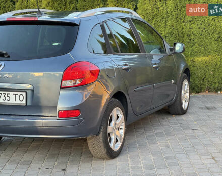 Синий Рено Клио, объемом двигателя 1.6 л и пробегом 183 тыс. км за 5900 $, фото 25 на Automoto.ua