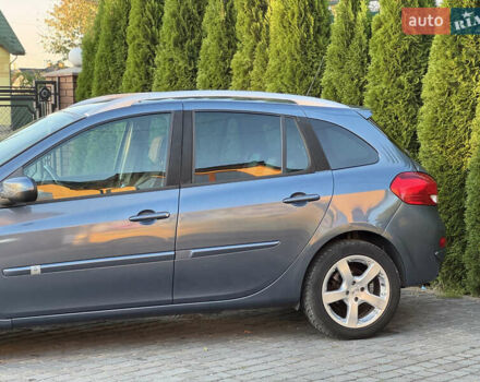 Синий Рено Клио, объемом двигателя 1.6 л и пробегом 183 тыс. км за 5900 $, фото 8 на Automoto.ua