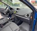 Синій Рено Кліо, об'ємом двигуна 1.2 л та пробігом 275 тис. км за 3799 $, фото 23 на Automoto.ua