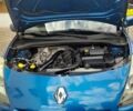 Синий Рено Клио, объемом двигателя 0 л и пробегом 228 тыс. км за 5788 $, фото 1 на Automoto.ua