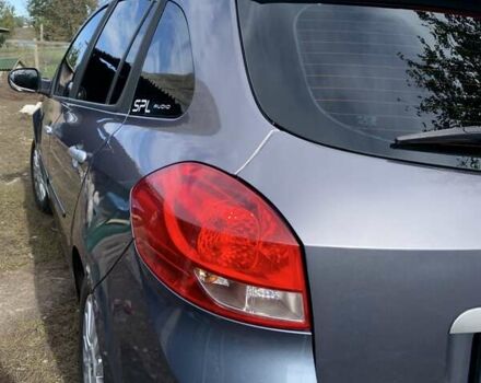 Синий Рено Клио, объемом двигателя 1.5 л и пробегом 350 тыс. км за 6000 $, фото 8 на Automoto.ua