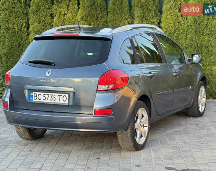 Синий Рено Клио, объемом двигателя 1.6 л и пробегом 183 тыс. км за 5900 $, фото 22 на Automoto.ua