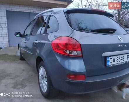 Синій Рено Кліо, об'ємом двигуна 1.15 л та пробігом 206 тис. км за 5300 $, фото 1 на Automoto.ua