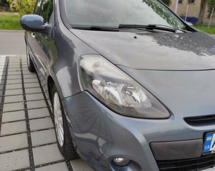 Синий Рено Клио, объемом двигателя 1.1 л и пробегом 175 тыс. км за 5500 $, фото 5 на Automoto.ua