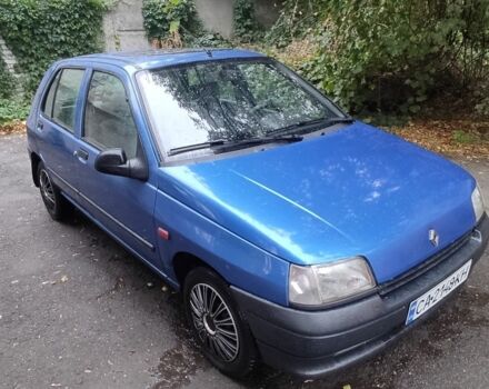 Рено Клио 1993 в Черкассах на Automoto.ua Синий Рено Клио, объемом двигателя 1.4 л и пробегом 206 тыс. км за 2000 $, фото 1 на Automoto.ua