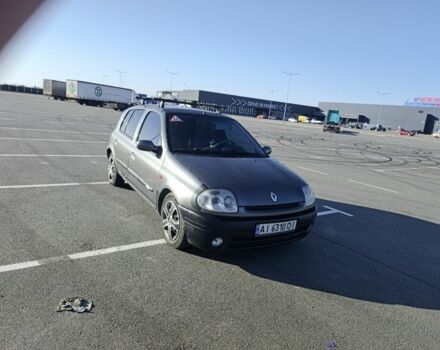 Синий Рено Клио, объемом двигателя 1.4 л и пробегом 213 тыс. км за 2650 $, фото 1 на Automoto.ua