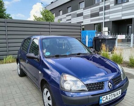 Синий Рено Клио, объемом двигателя 1.1 л и пробегом 194 тыс. км за 3800 $, фото 1 на Automoto.ua