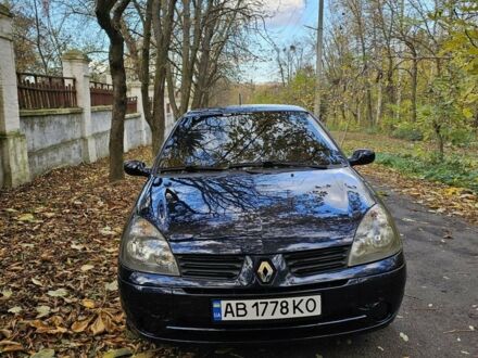 Синий Рено Клио, объемом двигателя 1.46 л и пробегом 230 тыс. км за 3999 $, фото 1 на Automoto.ua