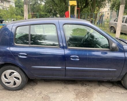 Синій Рено Кліо, об'ємом двигуна 1.4 л та пробігом 300 тис. км за 2200 $, фото 1 на Automoto.ua