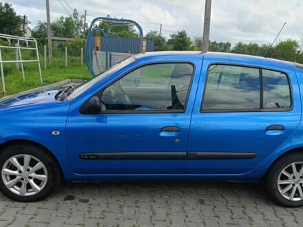 Рено Клио 2005 в Бахмаче на Automoto.ua Синий Рено Клио, объемом двигателя 1.4 л и пробегом 278 тыс. км за 3300 $, фото 1 на Automoto.ua